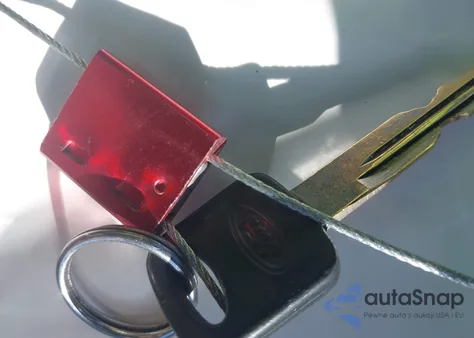 2000 Ford E-350 Super Duty Xl/Xlt z USA, uszkodzony, nr VIN 1FBSS31L3YHA23237